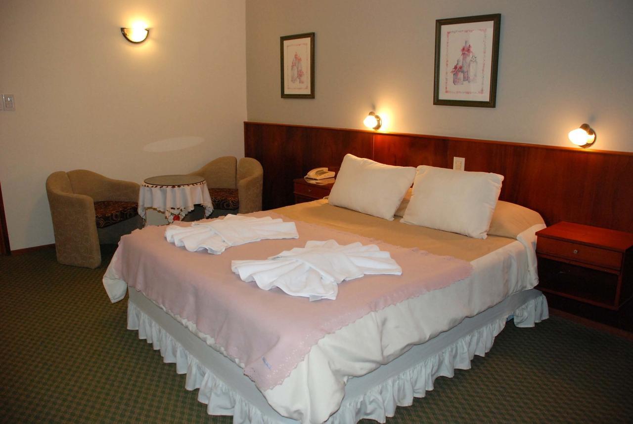 Hotel La Posta Oncativo Eksteriør billede